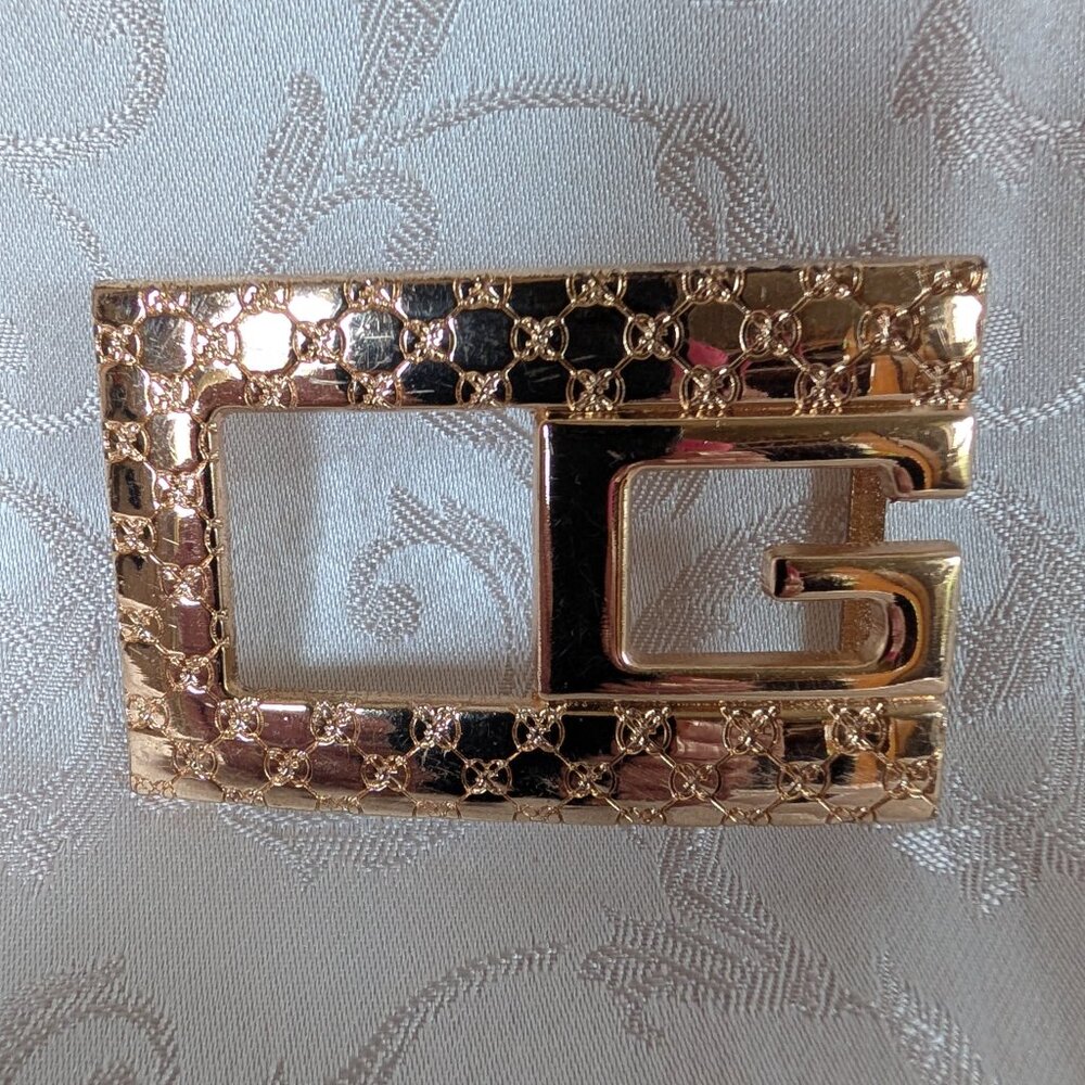 G Gold tone Belt Buckle